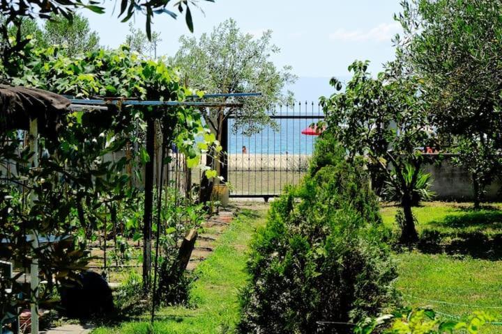 House By The Sea 2 Apartman Nea Iraklitsa Kültér fotó