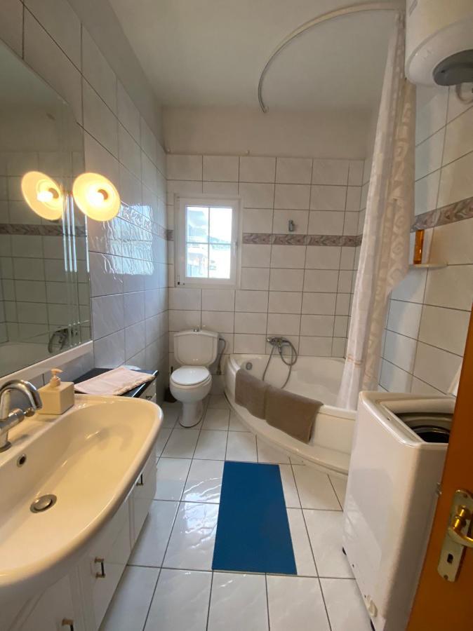 House By The Sea 2 Apartman Nea Iraklitsa Kültér fotó