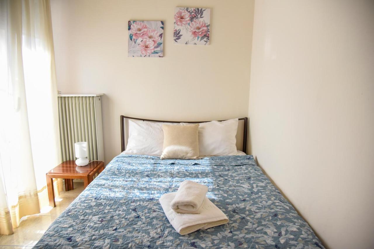 House By The Sea 2 Apartman Nea Iraklitsa Kültér fotó